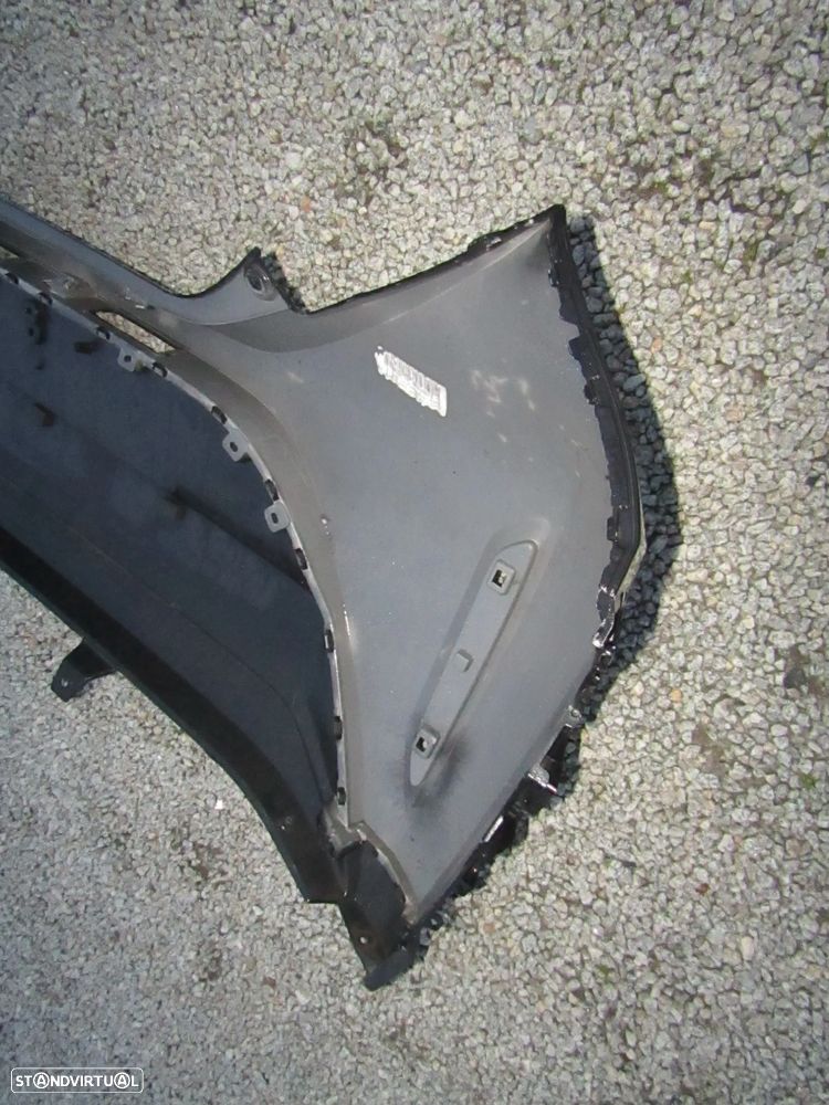 Para-choques tras Toyota Aygo AB40 ano 2024 (original) - 13