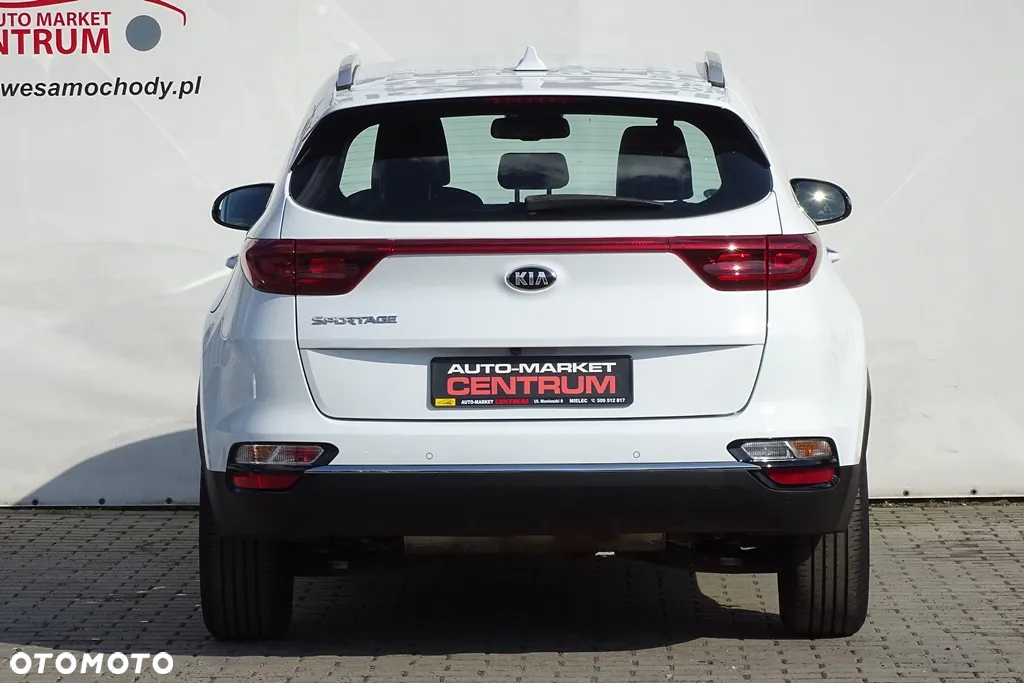 Kia Sportage 1.6 GDI 2WD DREAM-TEAM EDITION - 11