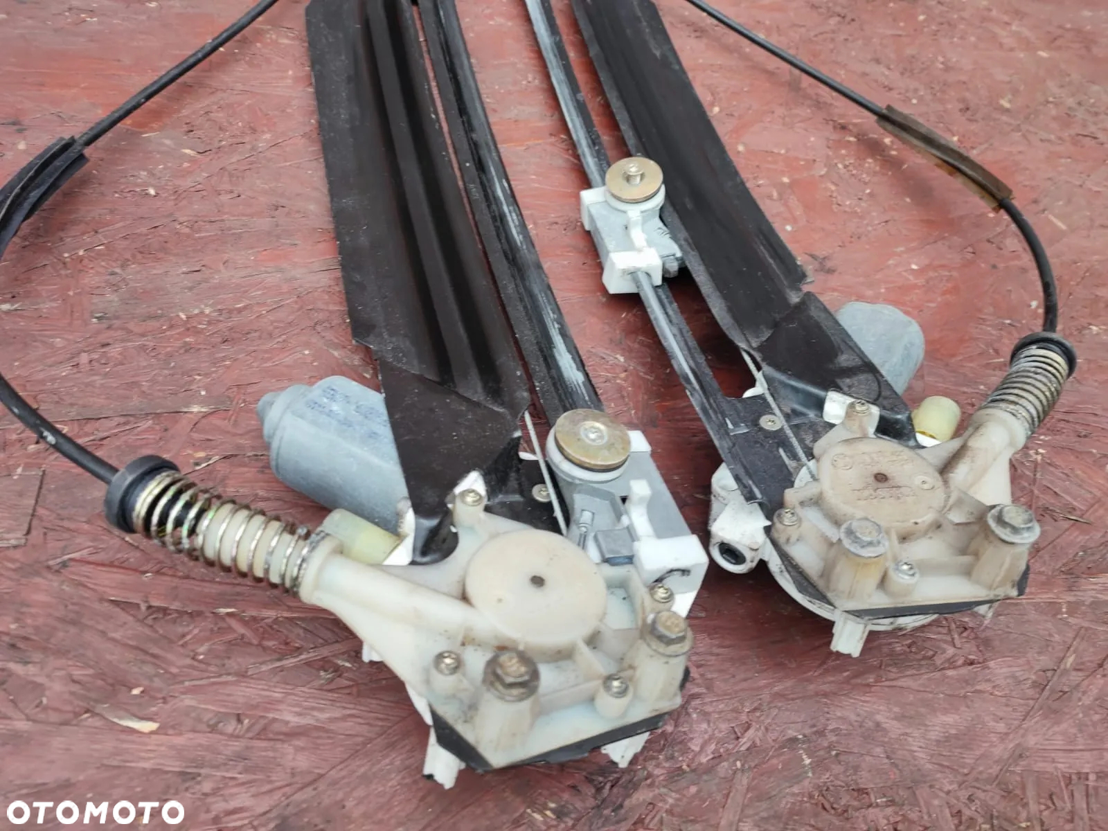 BMW E39 ORYGINALNY PODNOŚNIK SZYBY TYŁ LEWY / PRAWY POLIFT. O NR: 8 252 430 / 8 252 429 OEM. DZIAŁAJĄCE W 100% - 3