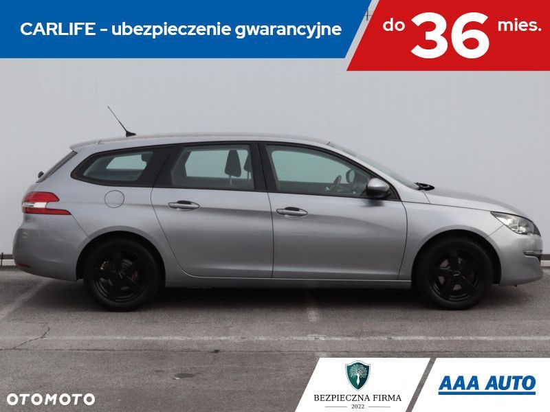 Peugeot 308 - 8
