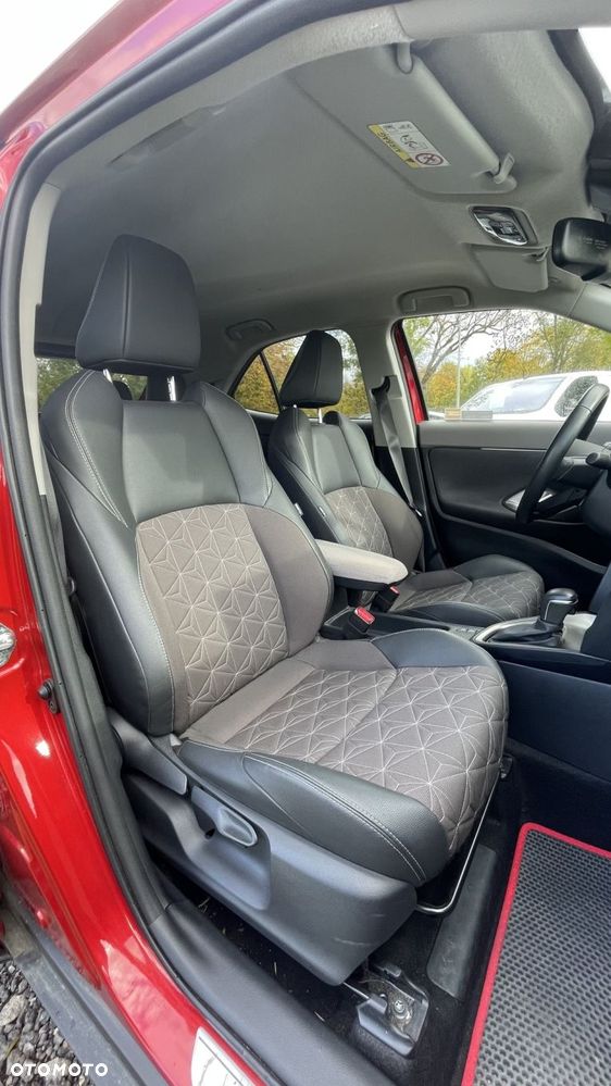 Toyota Yaris Cross - 10