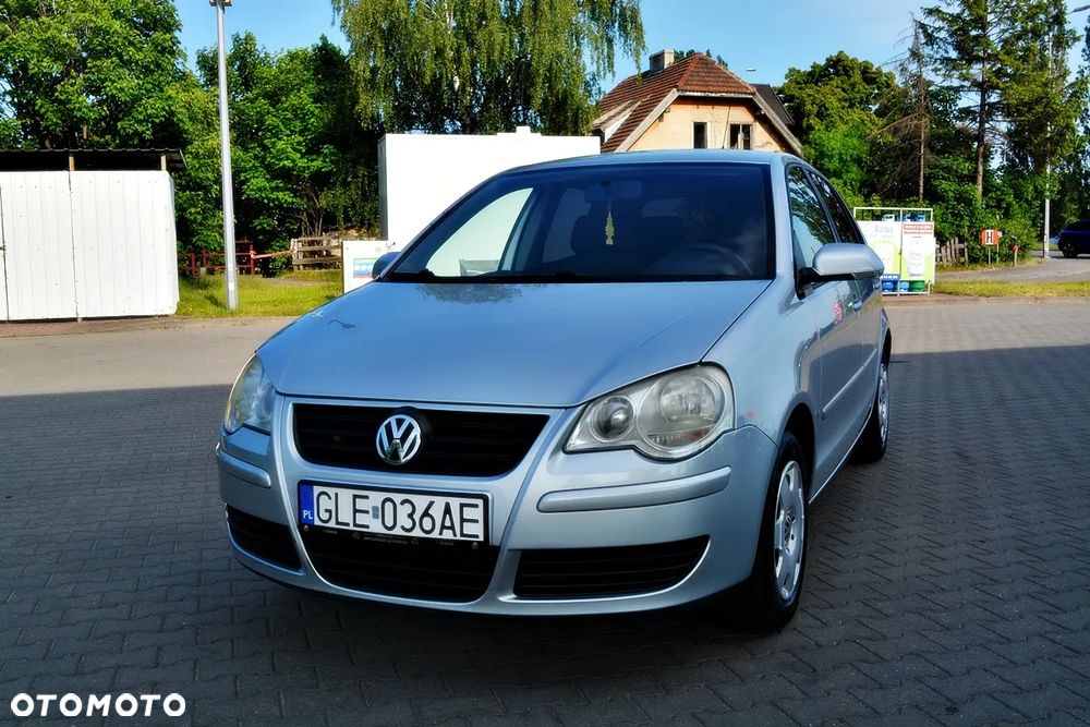 Volkswagen Polo 1.4 Comfortline - 12
