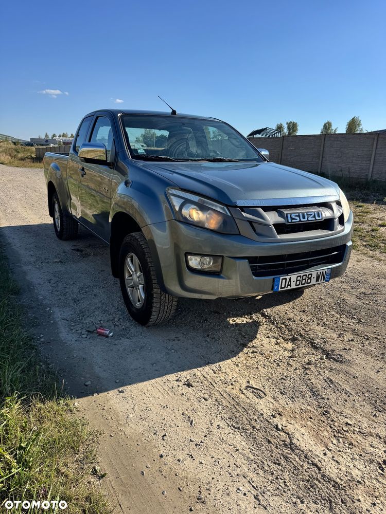 Isuzu D-Max - 11