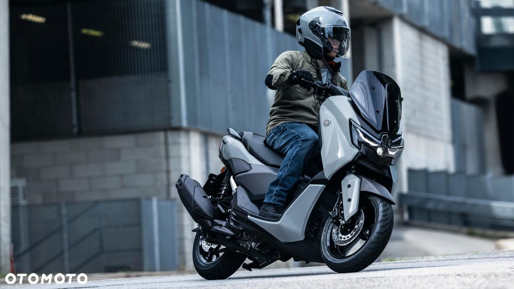 Yamaha NMAX - 3