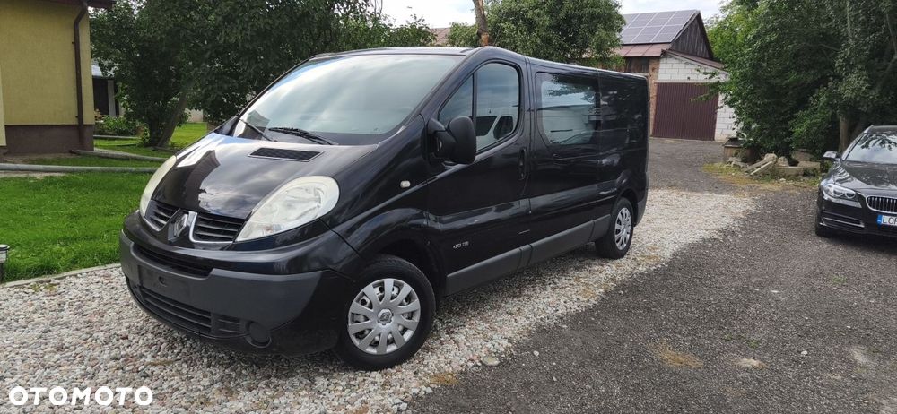 Renault TRAFIC - 1