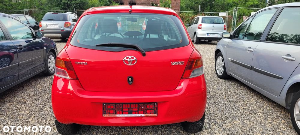 Toyota Yaris 1.0 VVT-i Luna - 4