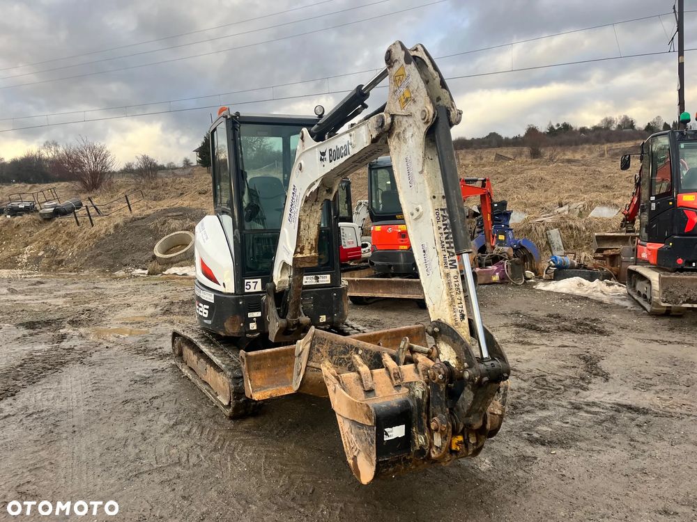 Bobcat E26 - 7