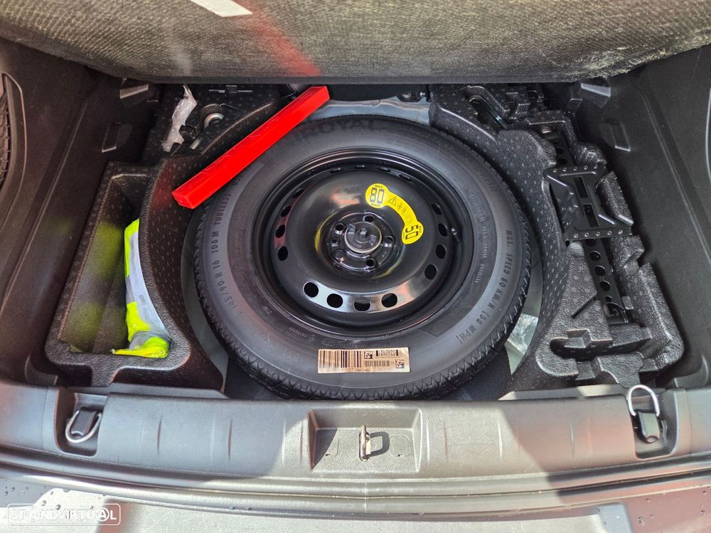Jeep Renegade 1.0 T Limited - 35