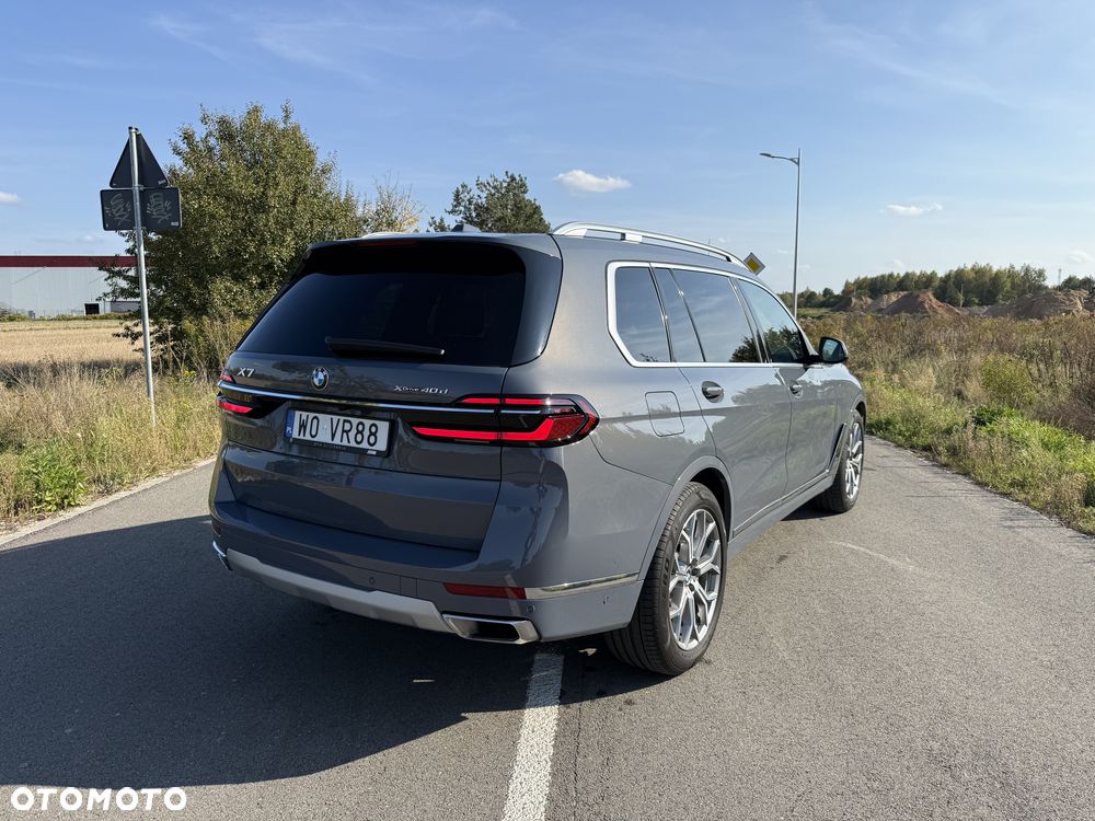 BMW X7 2025 photo 3