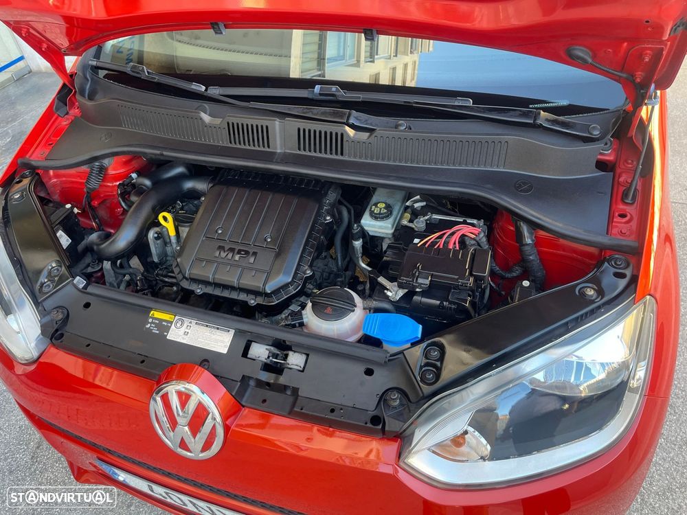 VW Up! 1.0 Groove Auto - 18