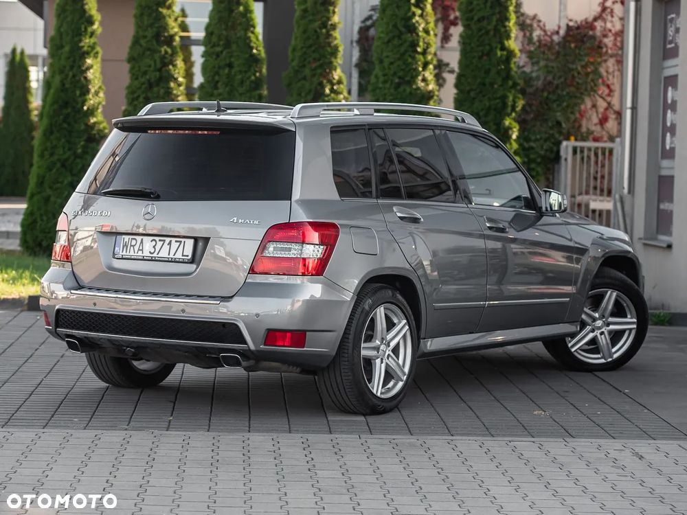 Mercedes-Benz GLK - 11