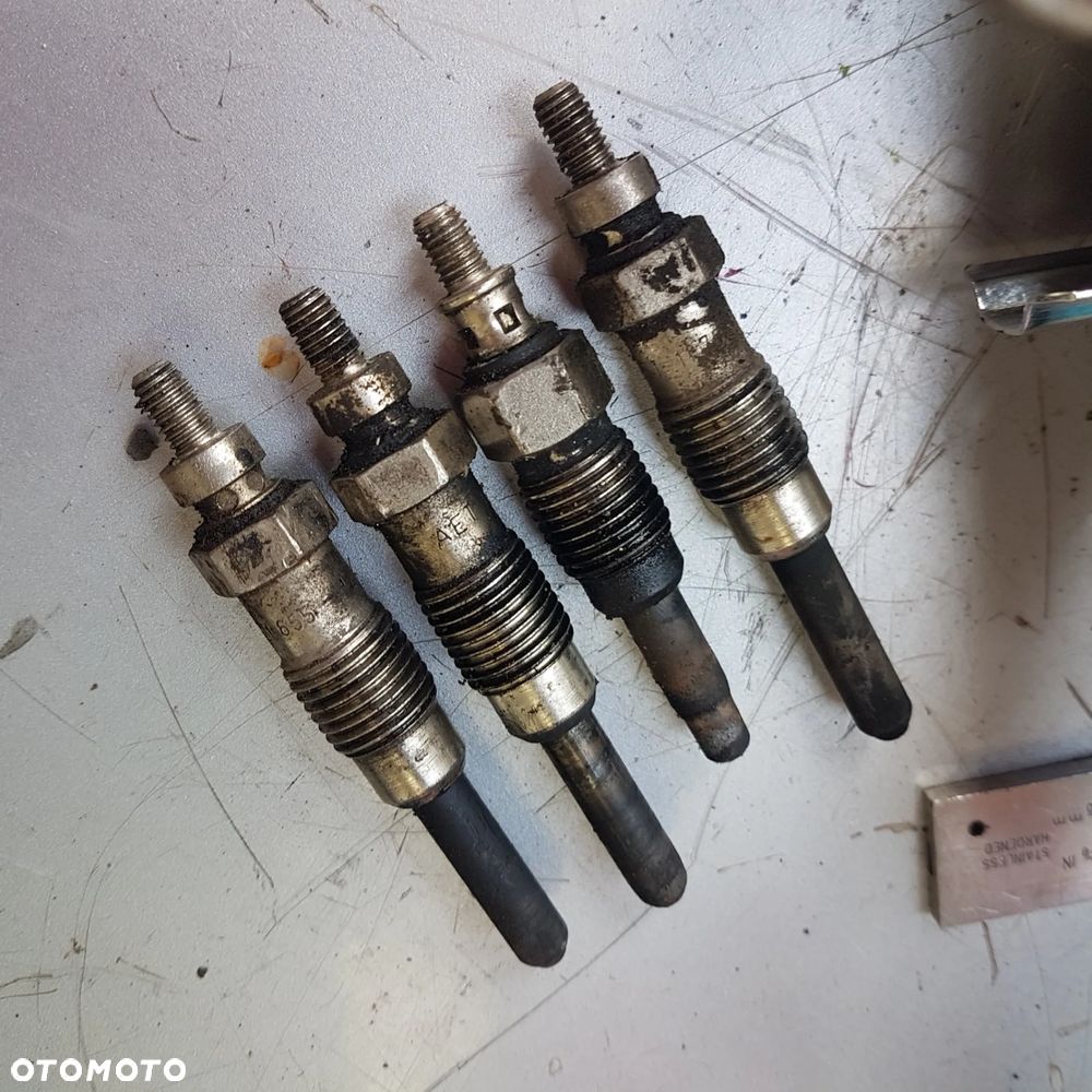 komora wstępnego wirowa spalania z głowicy 9200841 aixam ligier baroder italcar focs lombardini yanmar microcar js jdm chatenet belier grecav diesel na części ldw 602 ldw 502 lombardini 9200463 traktorek koparka kubota Lombardini LDW502 Focs , LDW502 Progress , LDW502 Euro4 Progress mam wszystkie części - 17