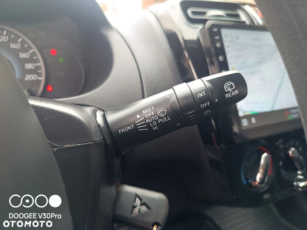 Mitsubishi Space Star 1.2 Select - 24