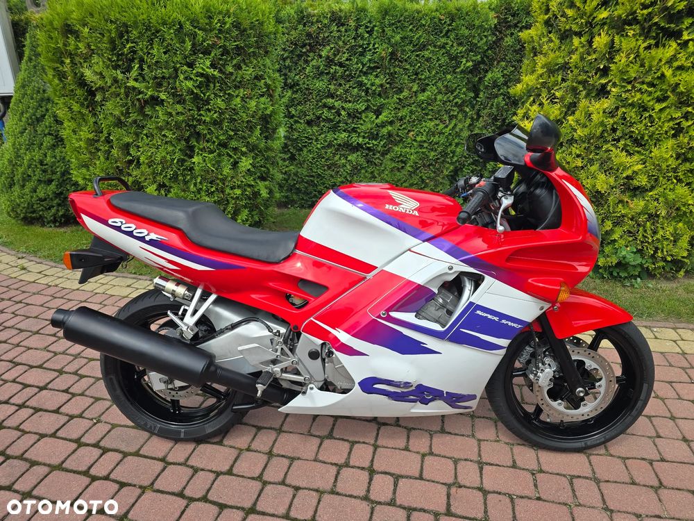 Honda CBR - 5