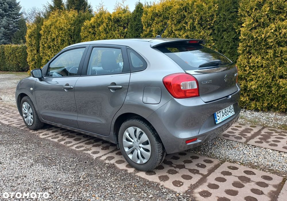 Suzuki Baleno 1.2 Premium Plus - 8
