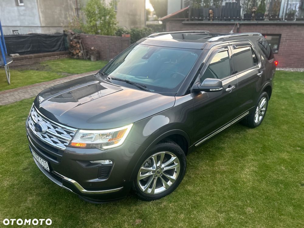Ford Explorer - 8