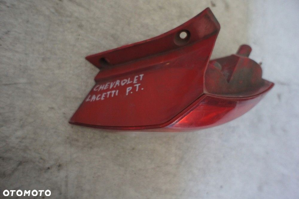 CHEVROLET LACETTI LAMPA PRAWY TYŁ - 3