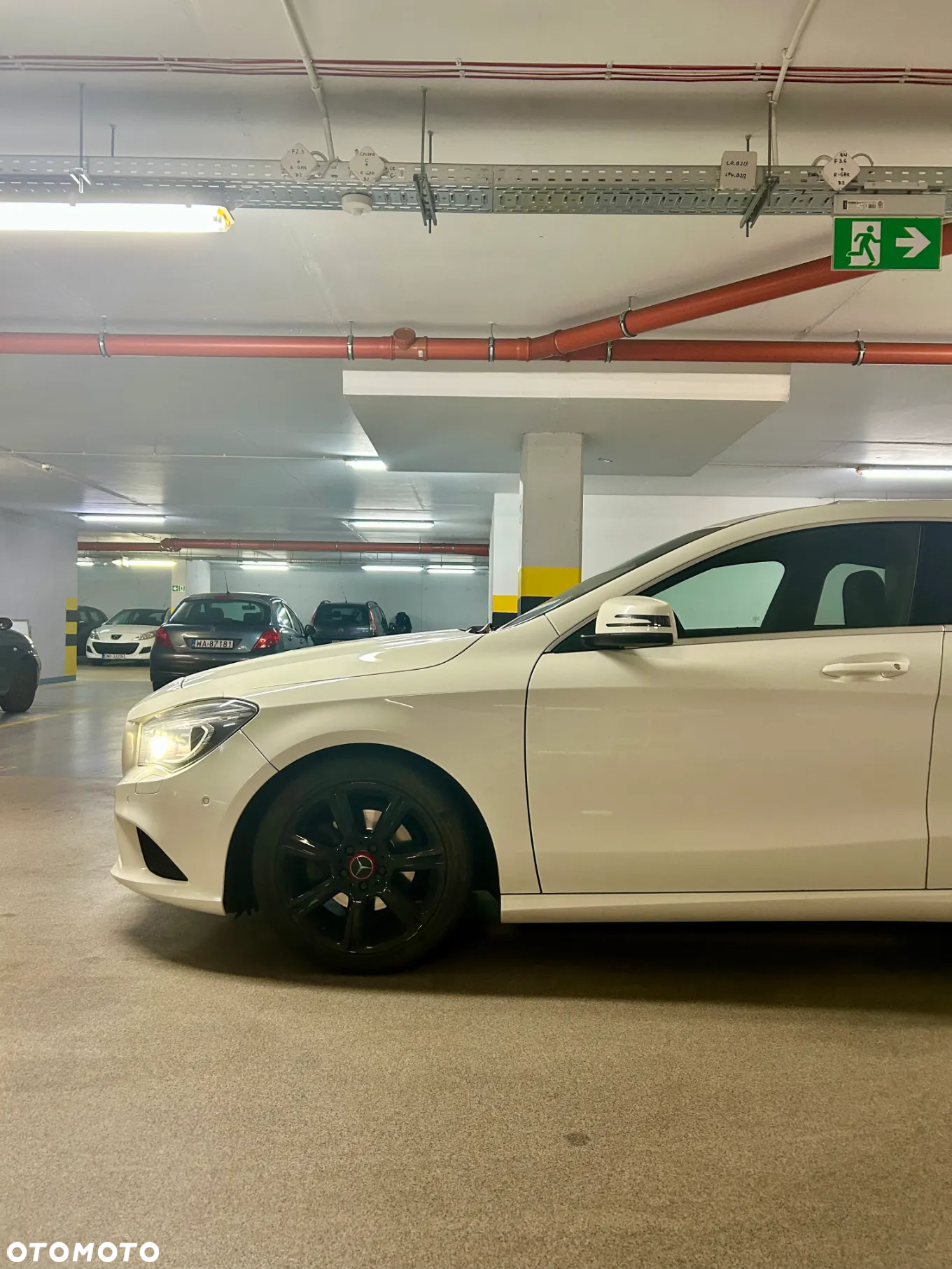 Mercedes-Benz CLA 180 - 6