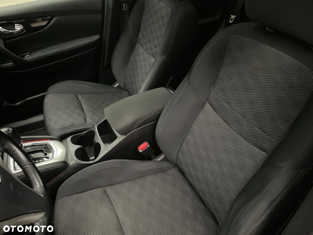 Nissan Qashqai 1.2 DIG-T Tekna Xtronic EU6 - 11