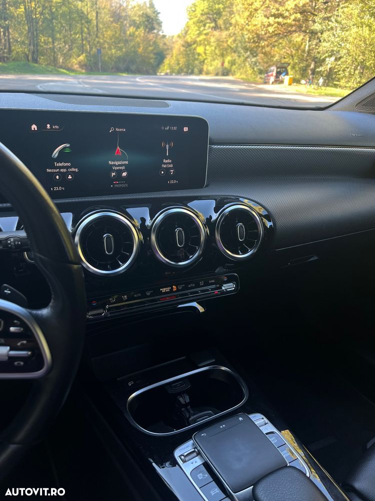 Mercedes-Benz A 180 d 7G-DCT - 7