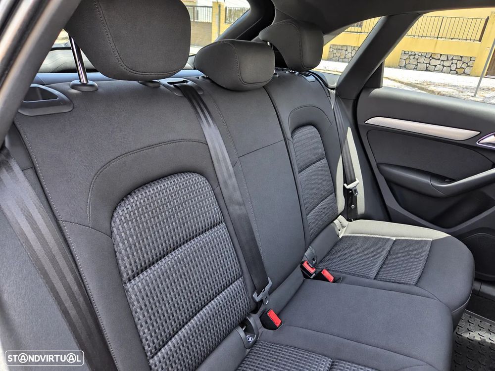 Audi Q3 2.0 TDI quattro S-line S tronic - 8