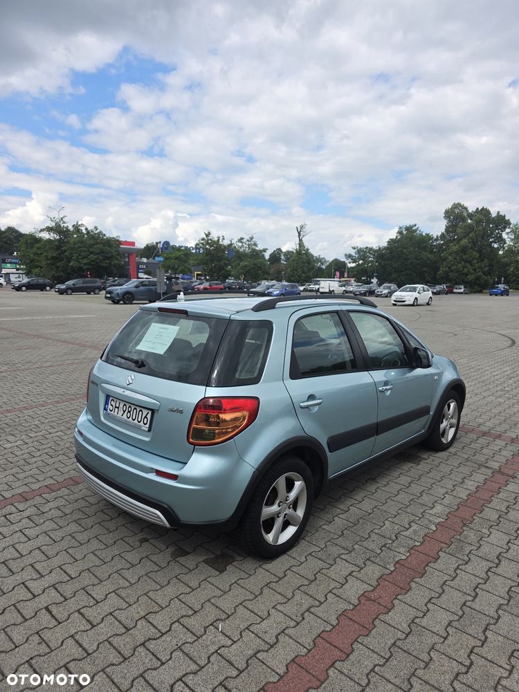 Suzuki SX4 - 3