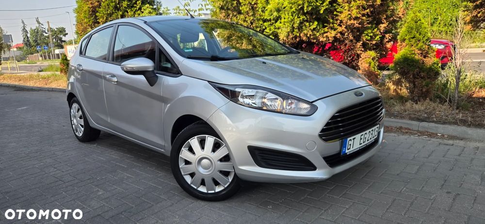 Ford Fiesta 1.25 Platinium X - 23