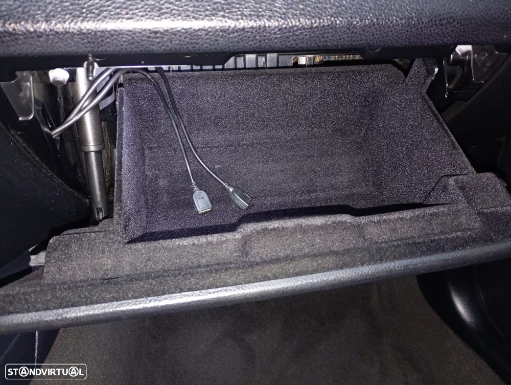 BMW 118 d Line Sport - 23