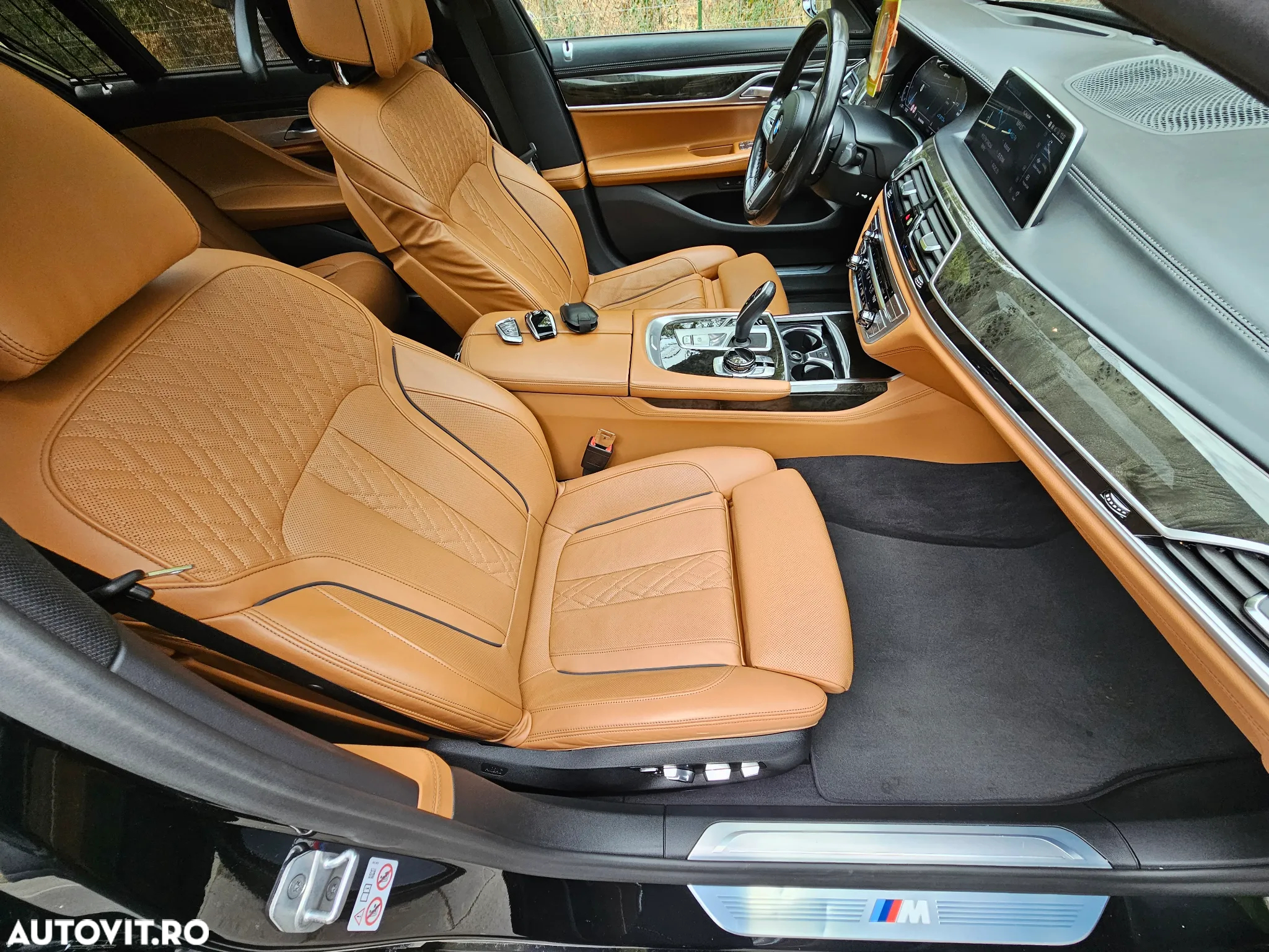 BMW Seria 7 745Le AT PHEV - 8