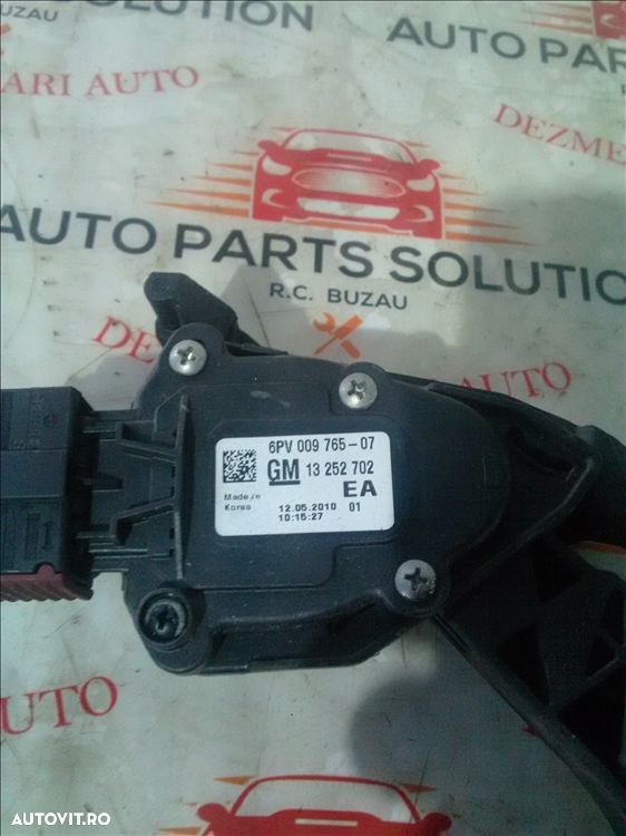 pedala acceleratie 2.0d chevrolet cruze an fabr. 2010 - 1