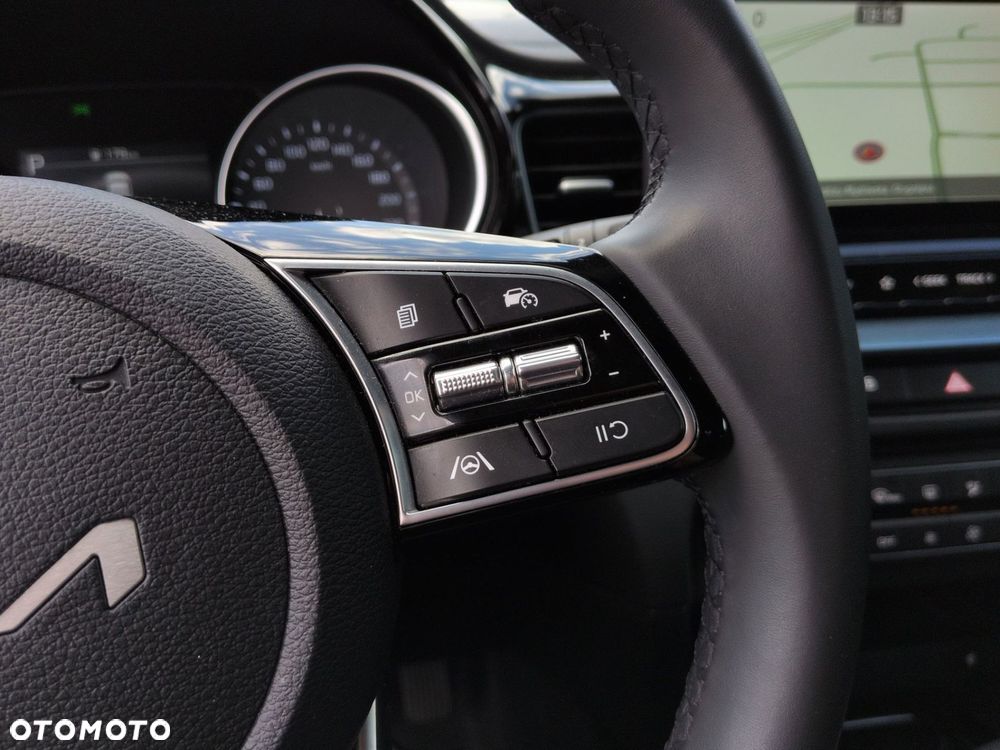 Kia XCeed 1.6 T-GDI Tribute DCT - 17