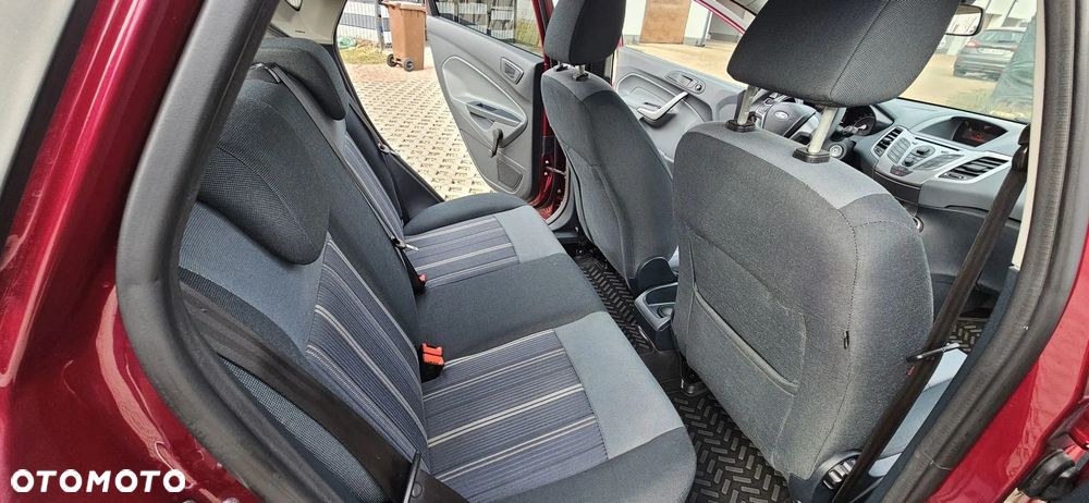 Ford Fiesta 1.25 Ambiente - 13