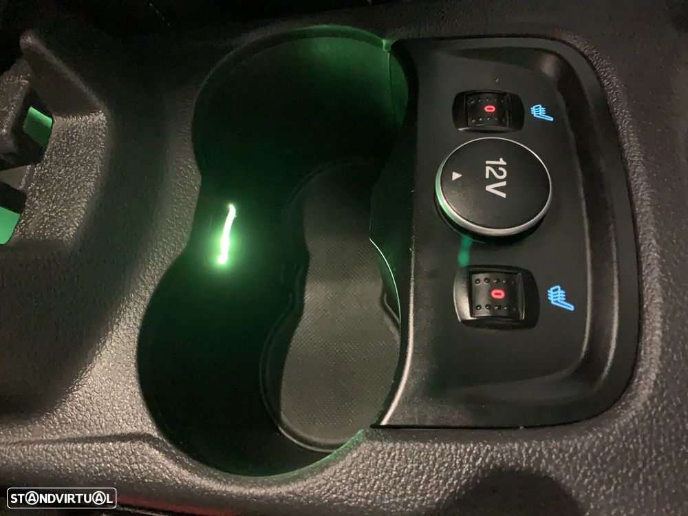 Ford Focus SW - 12