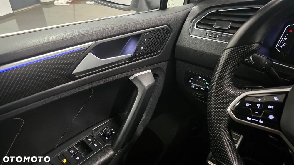 Volkswagen Tiguan - 21