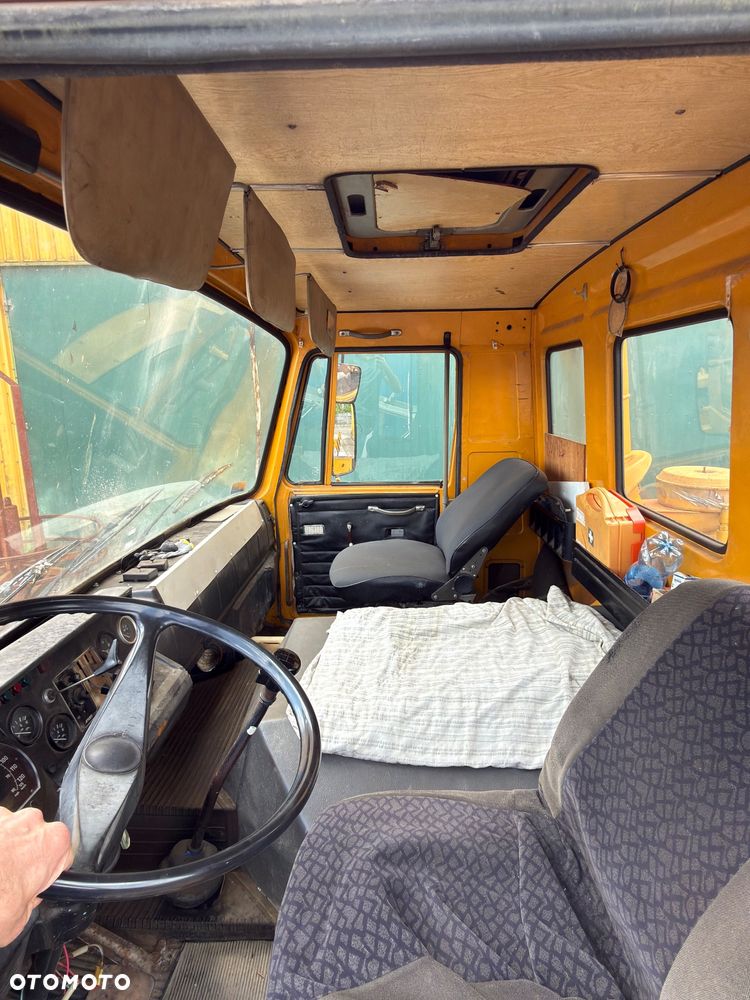 Tatra T815 - 11