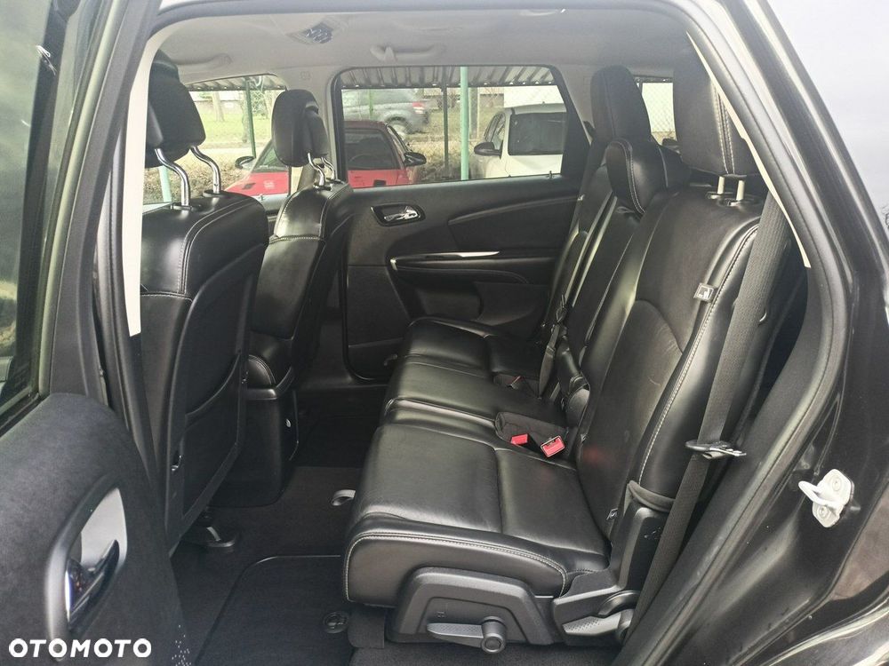 Fiat Freemont 2.0 Multijet 16V DPF Automatik Allrad Black Code - 4