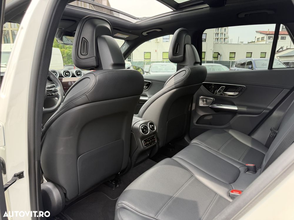 Mercedes-Benz GLC 300 e 4MATIC PHEV - 12