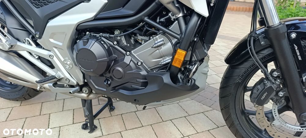 Honda NC - 28