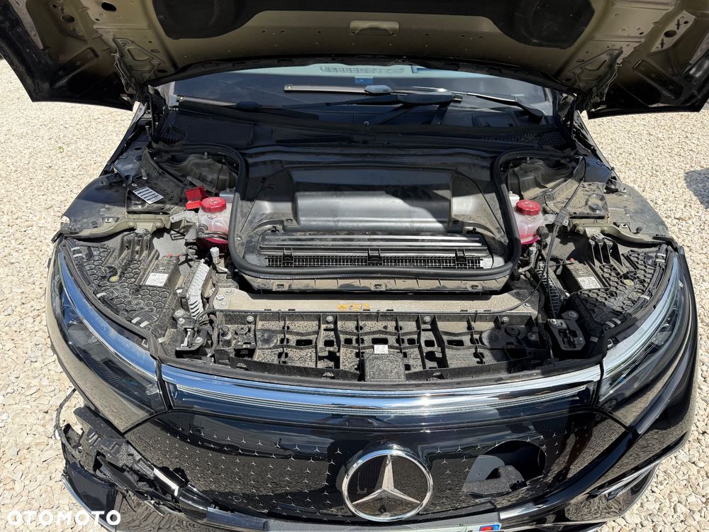 Mercedes-Benz EQS 450+ AMG Line - 13