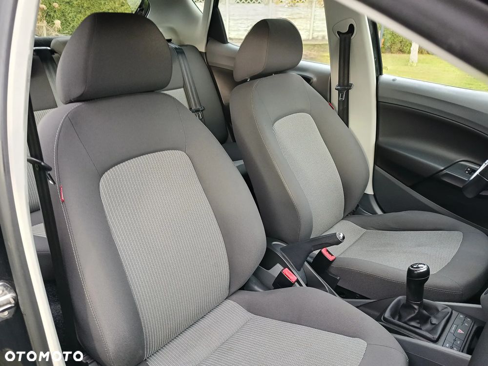 Seat Ibiza 1.4 16V Style - 29