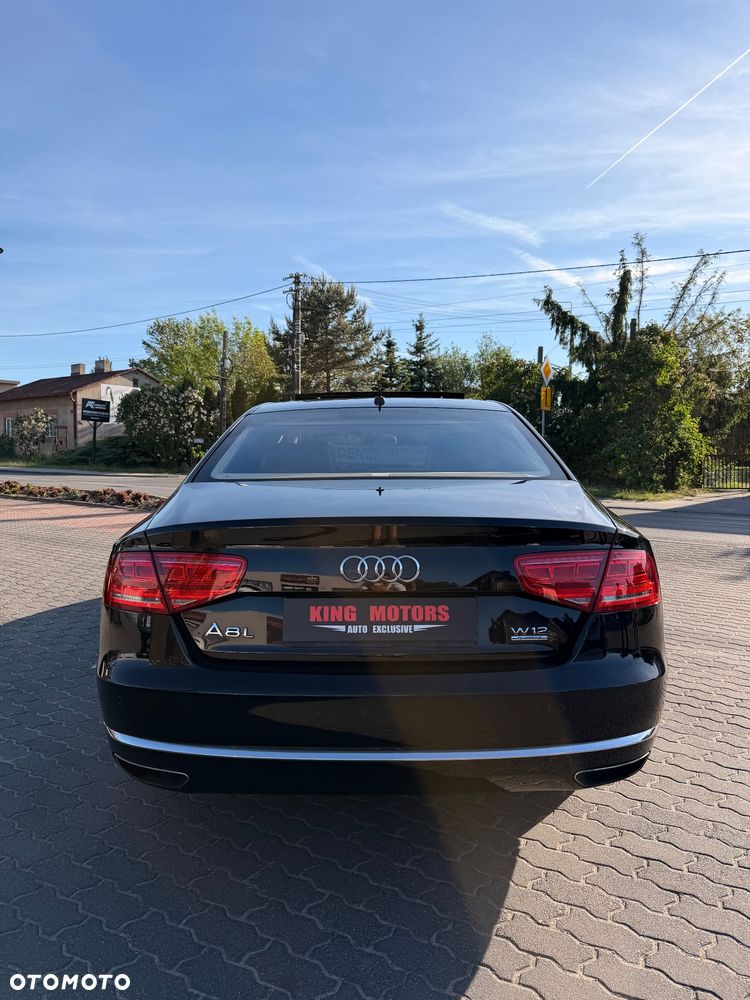 Audi A8 - 8