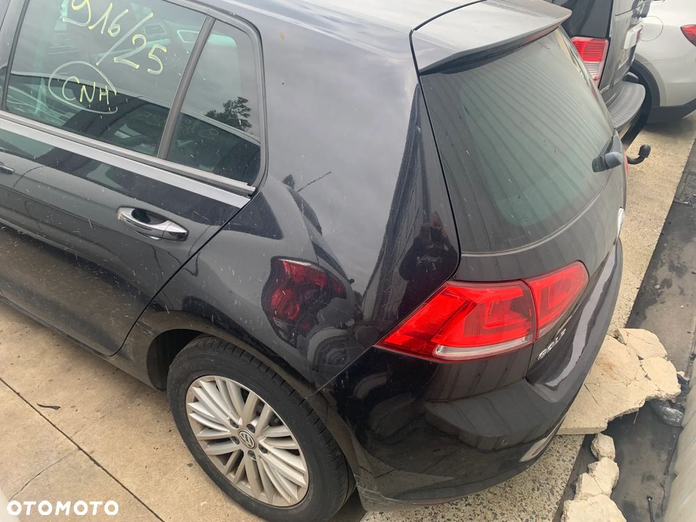 Volkswagen Golf 1.2 TSI BlueMotion Technology DSG Cup - 7