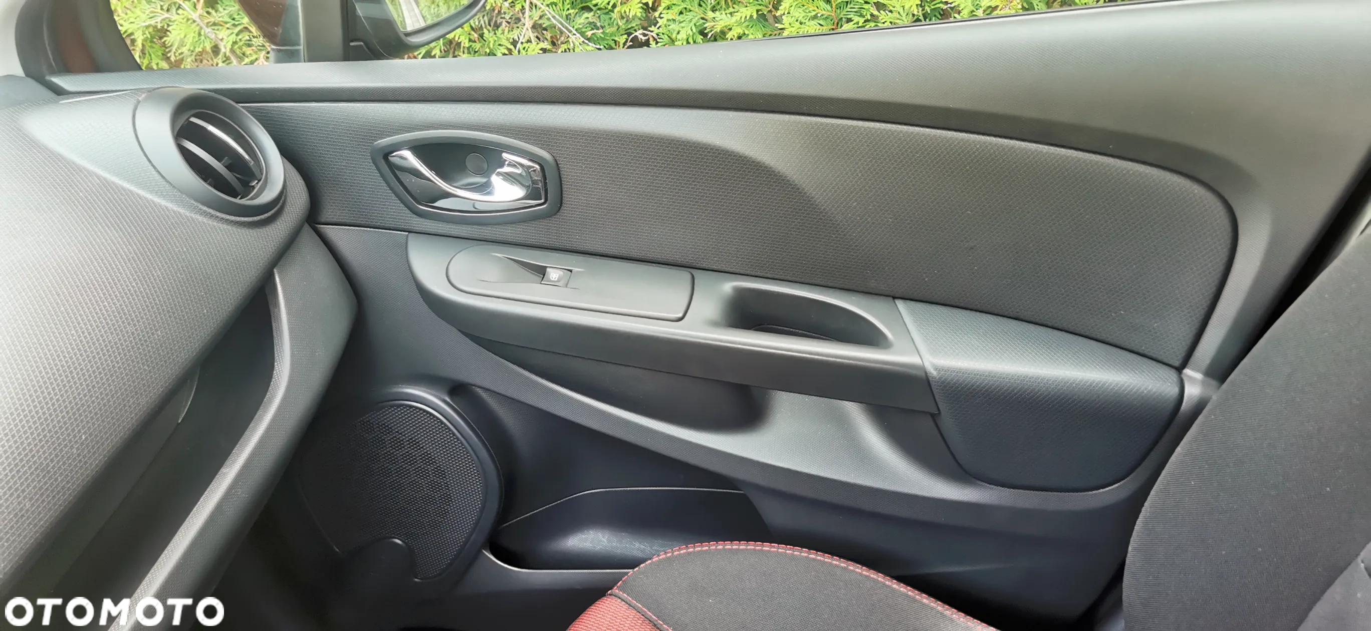 Renault Clio 1.2 16V Expression - 5