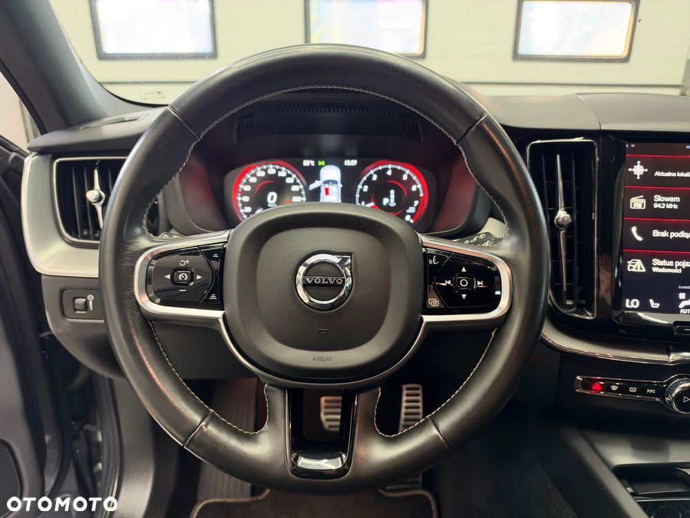 Volvo XC 60 - 23