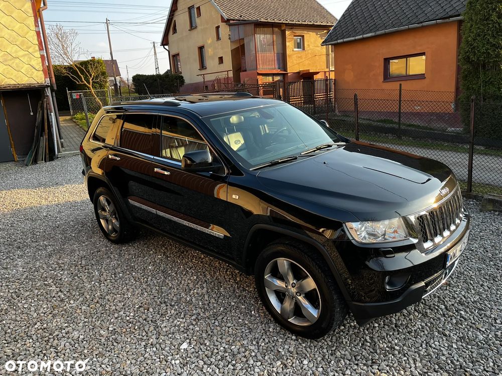 Jeep Grand Cherokee - 14