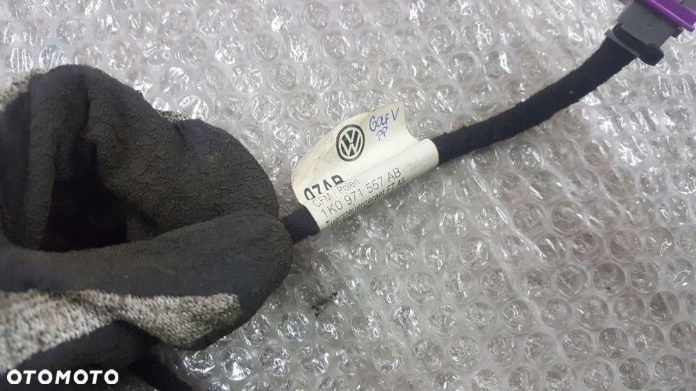 WIĄZKA DRZWI PRAWY PRZÓD GOLF V 1K0971557AB - 2