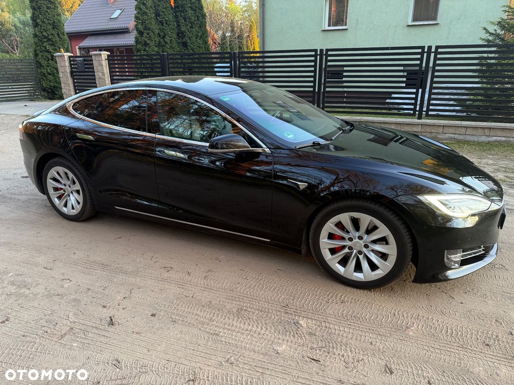Tesla Model S Performance - 5