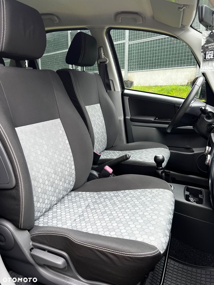 Suzuki SX4 1.6 Comfort Plus - 14