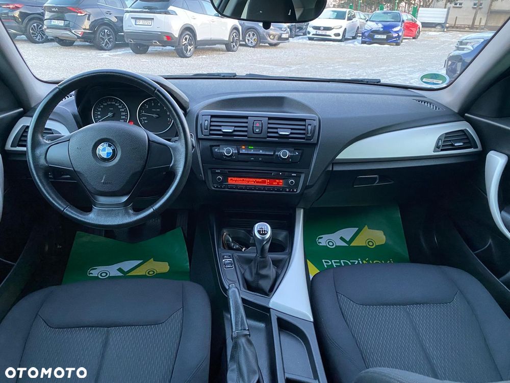 BMW Seria 1 - 15