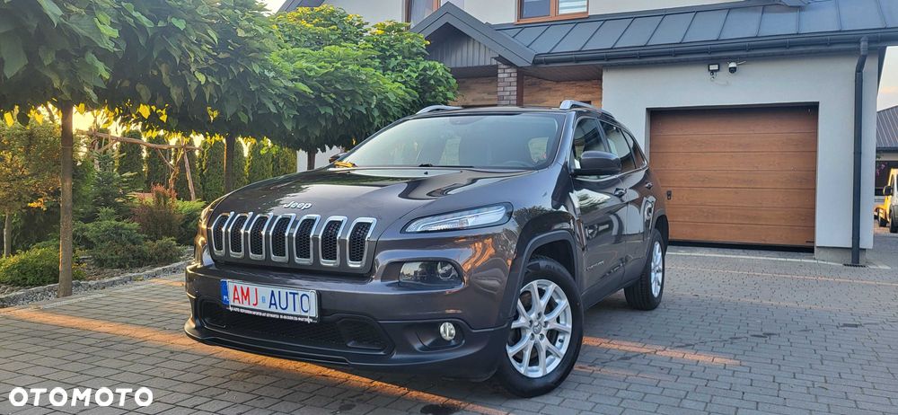 Jeep Cherokee - 1